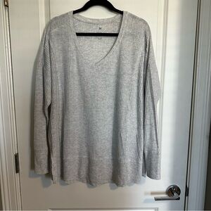 SO Cozy Light Gray Waffle Knit V-Neck Shirt